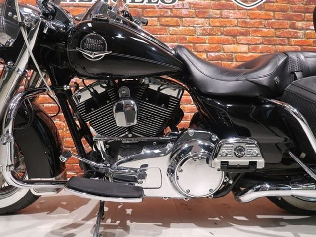 harley-davidson - road-king-classic-flhrc