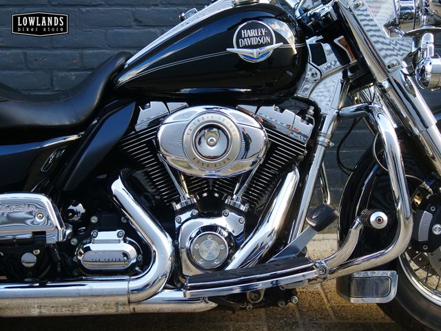 harley-davidson - road-king-classic-flhrc