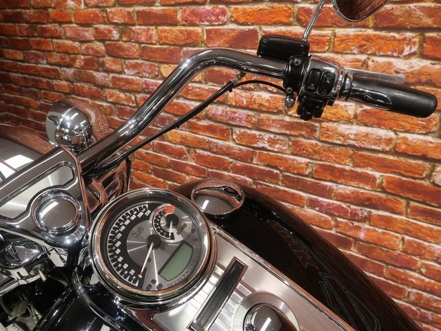 harley-davidson - road-king-classic-flhrc