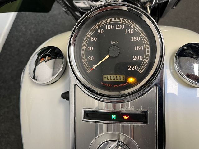 harley-davidson - road-king-classic-flhrc