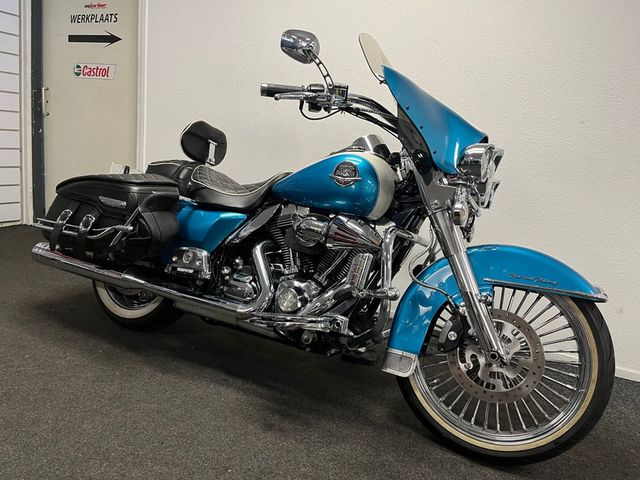 harley-davidson - road-king-classic-flhrc