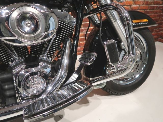 harley-davidson - road-king-classic-flhrc
