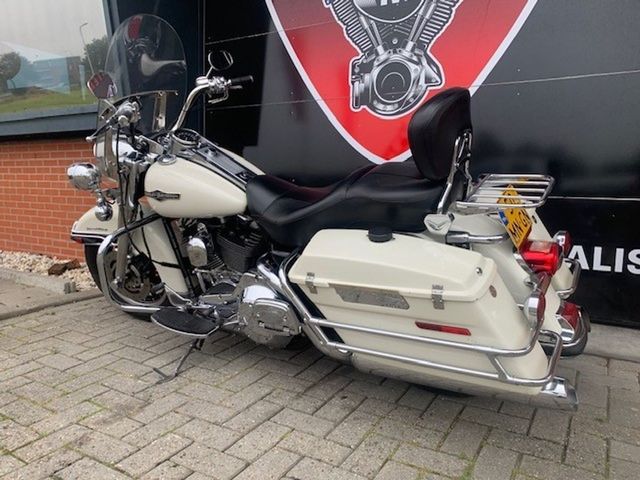 harley-davidson - road-king-classic-flhrc