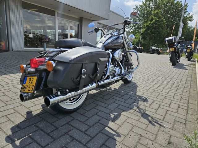 harley-davidson - road-king-classic-flhrci