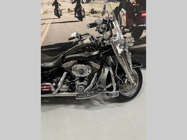 harley-davidson - road-king-classic-flhrci