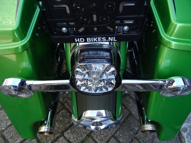 harley-davidson - road-king-classic-flhrci