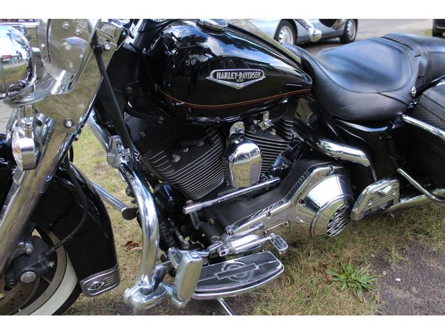 harley-davidson - road-king-classic-flhrci