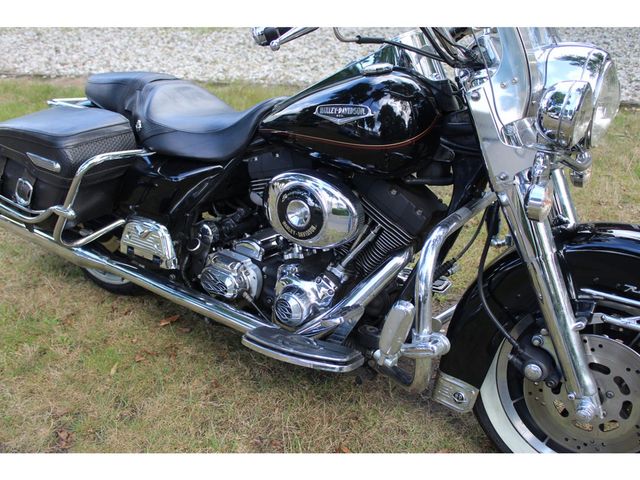 harley-davidson - road-king-classic-flhrci