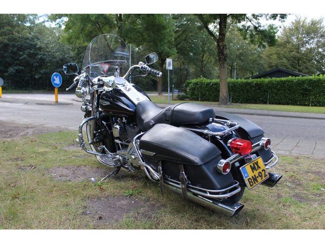 harley-davidson - road-king-classic-flhrci