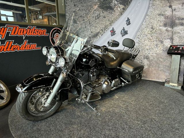 harley-davidson - road-king-classic-flhrci