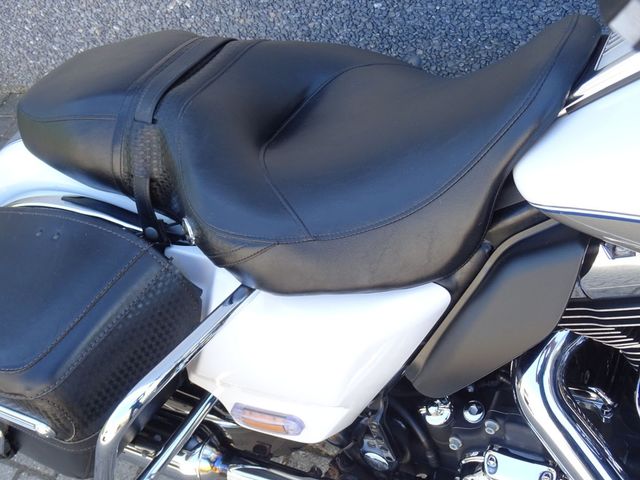 harley-davidson - road-king-classic-flhrci
