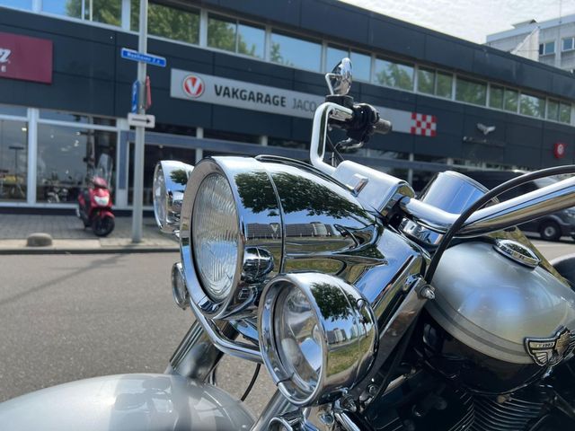 harley-davidson - road-king-classic-flhrci
