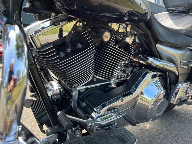 harley-davidson - road-king-classic-flhrci