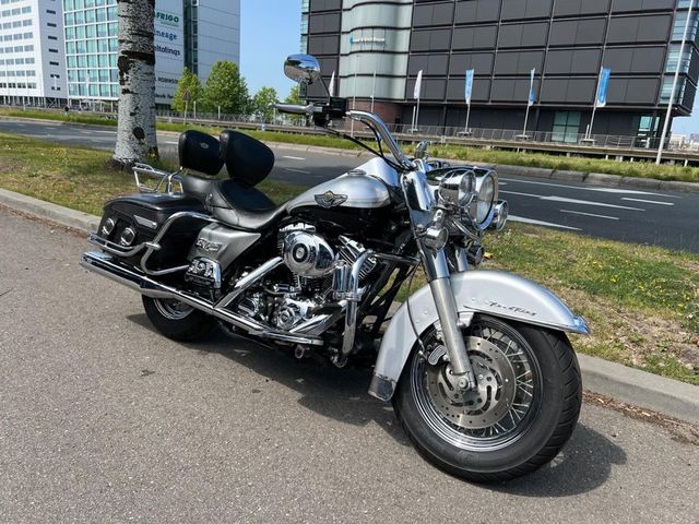 harley-davidson - road-king-classic-flhrci