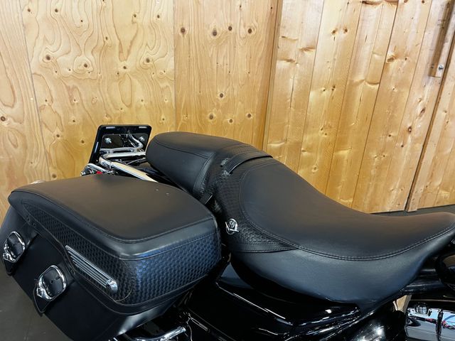 harley-davidson - road-king-classic-flhrci