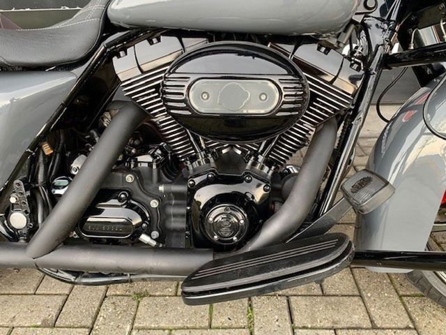 harley-davidson - road-king-flhr