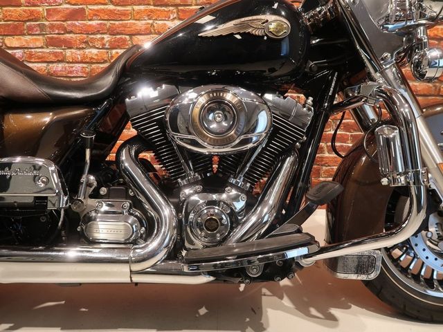 harley-davidson - road-king-flhr