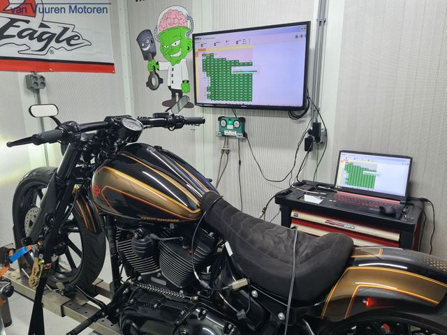 harley-davidson - road-king-flhr