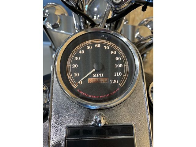 harley-davidson - road-king-flhri