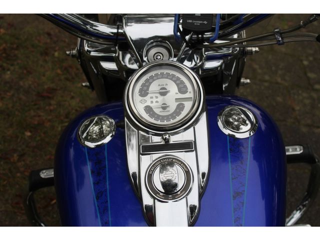 harley-davidson - road-king-screamin-eagle-flhrse