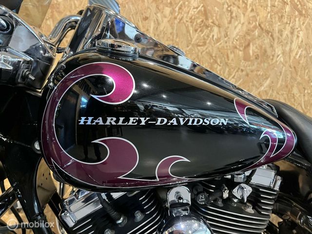 harley-davidson - roadking