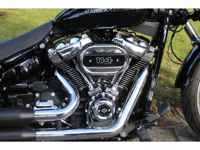 harley-davidson - softail-breakout-114