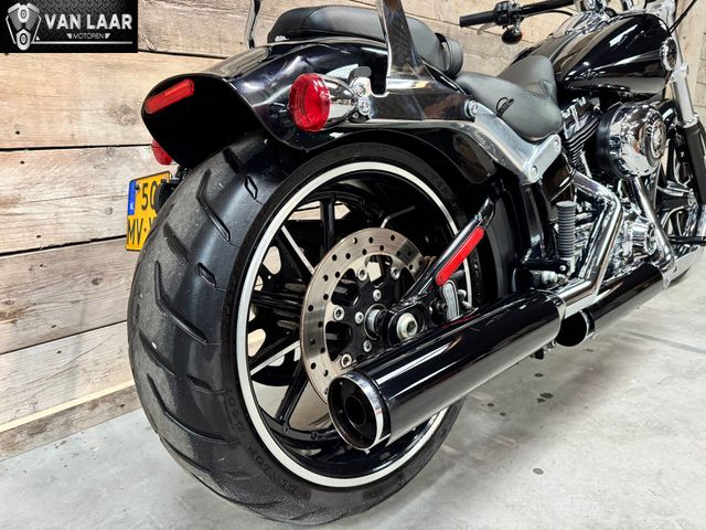 harley-davidson - softail-breakout-114