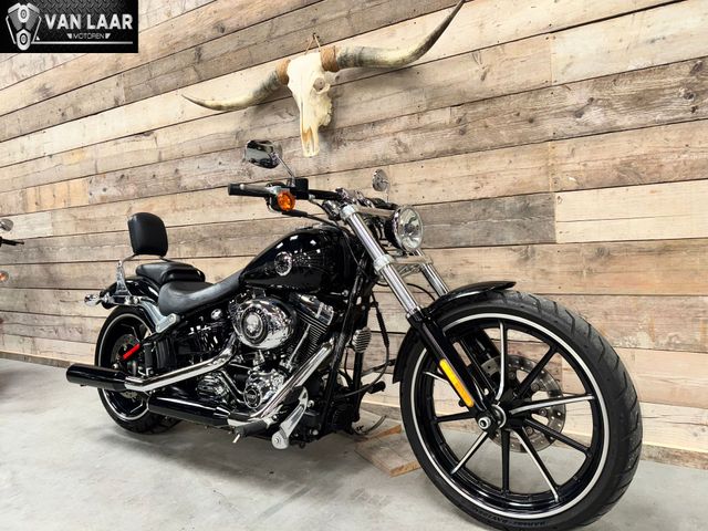 harley-davidson - softail-breakout-114