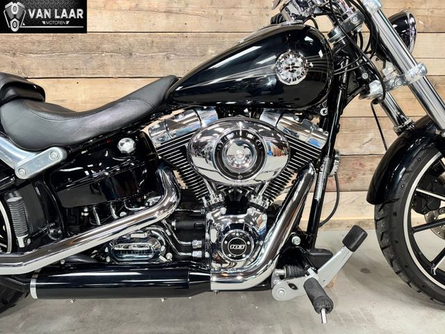 harley-davidson - softail-breakout-114