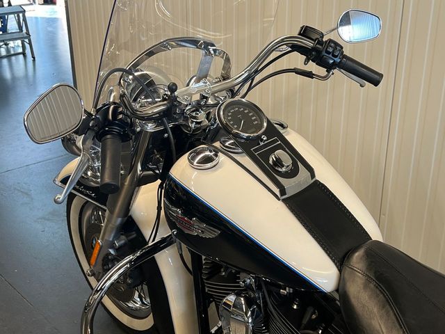 harley-davidson - softail-deluxe-flstn