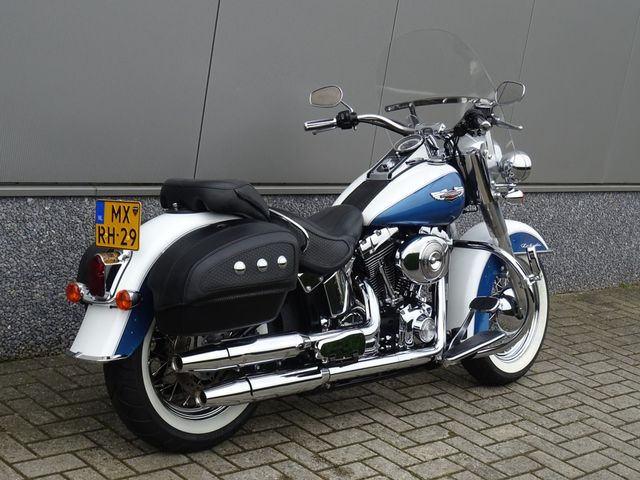 harley-davidson - softail-deluxe-flstn