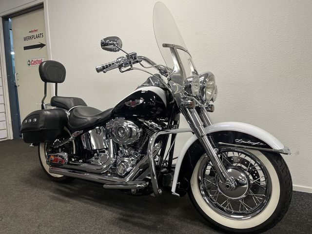 harley-davidson - softail-deluxe-flstn