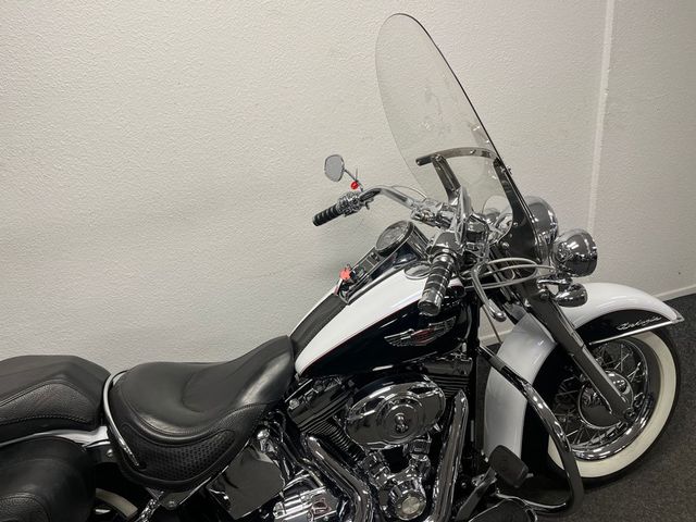 harley-davidson - softail-deluxe-flstn