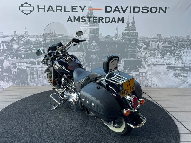 harley-davidson - softail-deluxe-flstn