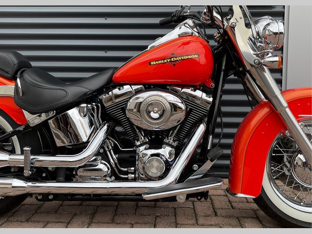 harley-davidson - softail-deluxe-flstn