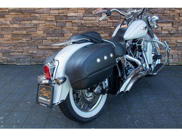 harley-davidson - softail-deluxe-flstn