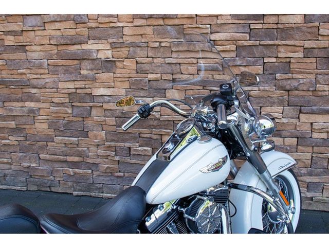 harley-davidson - softail-deluxe-flstn