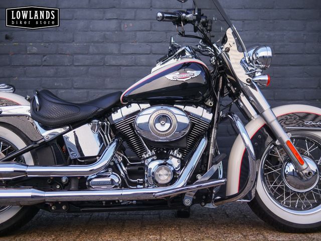 harley-davidson - softail-deluxe-flstn