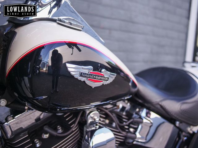 harley-davidson - softail-deluxe-flstn
