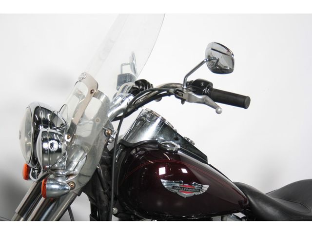 harley-davidson - softail-deluxe-flstni