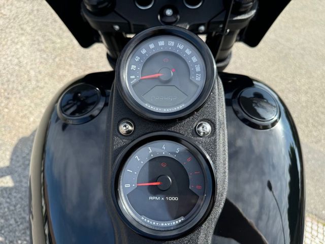 harley-davidson - softail-low-rider