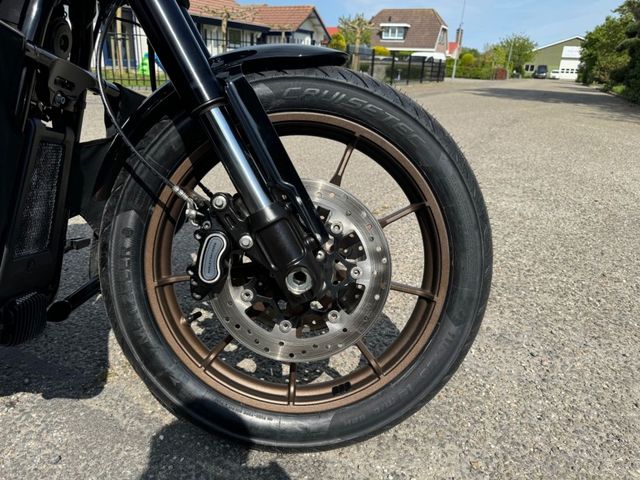 harley-davidson - softail-low-rider
