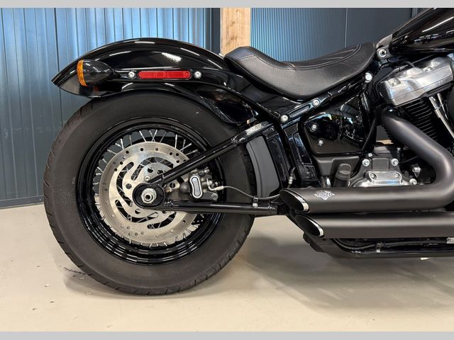 harley-davidson - softail-slim-107