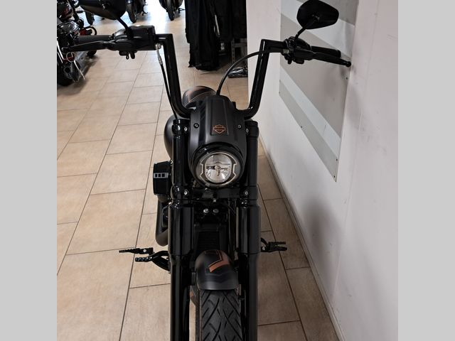 harley-davidson - softail-street-bob