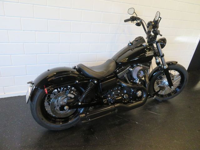 harley-davidson - softail-street-bob