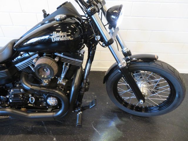 harley-davidson - softail-street-bob