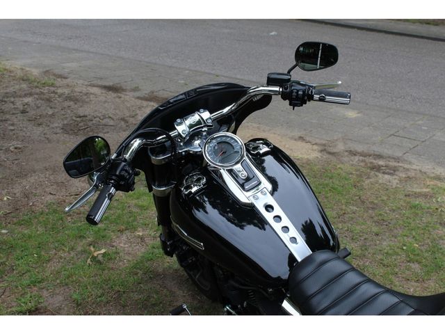 harley-davidson - sport-glide-flsb