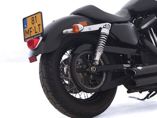 harley-davidson - sportster-1200-custom