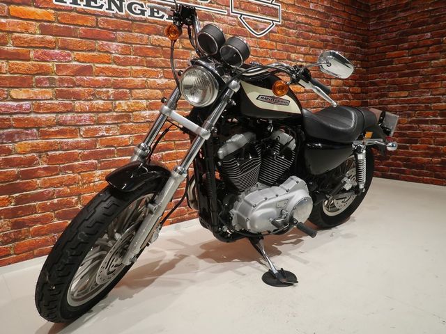 harley-davidson - sportster-roadster