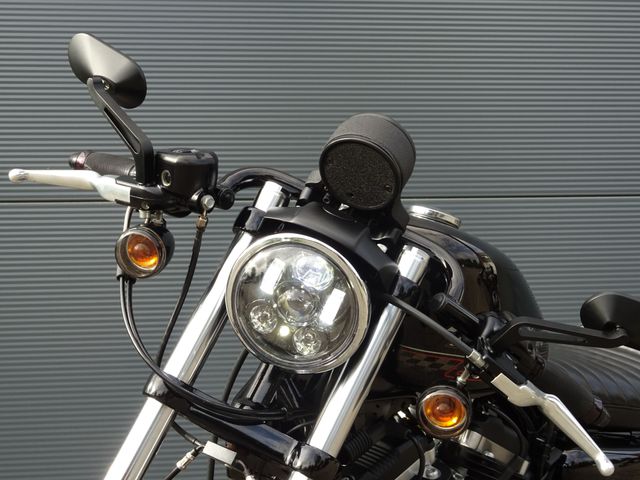 harley-davidson - sportster-roadster-xl-883